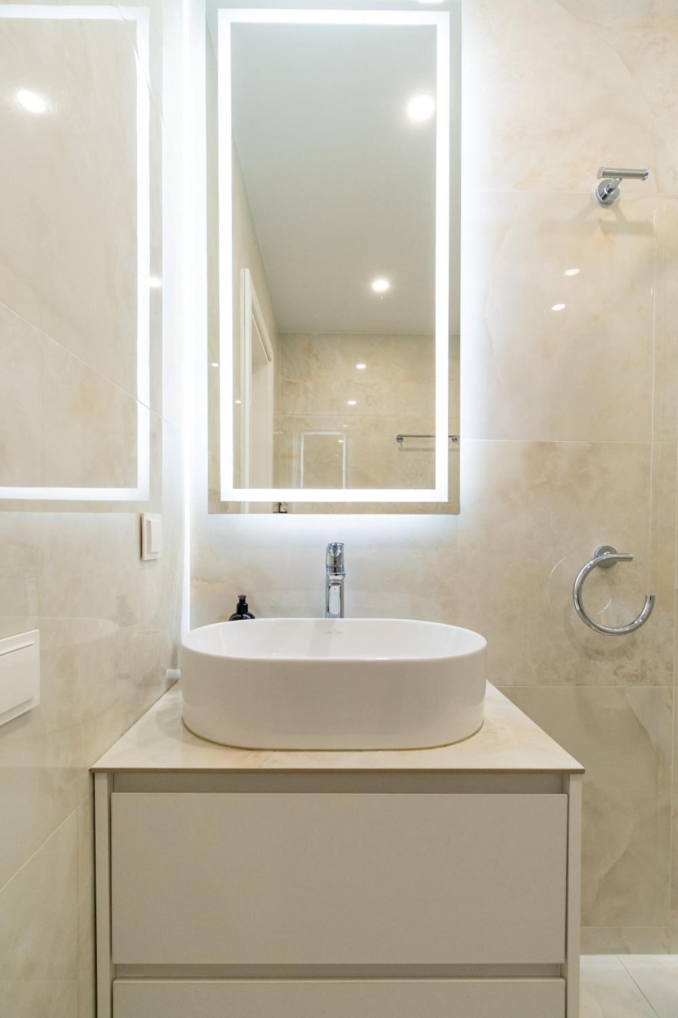 Luxury Central Apartment In Putvinskio Street 考纳斯 外观 照片